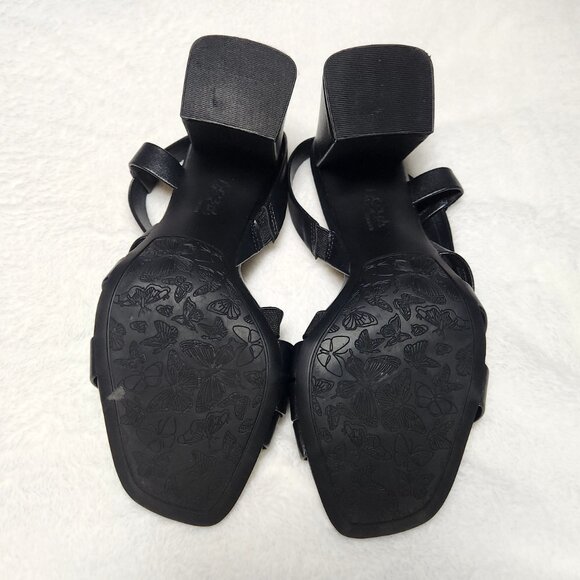 Life Stride Black Strappy Heels - Picture 5 of 6